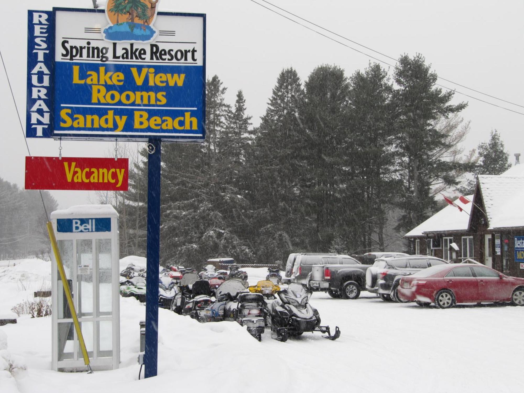 Spring Lake Resort Dwight Экстерьер фото